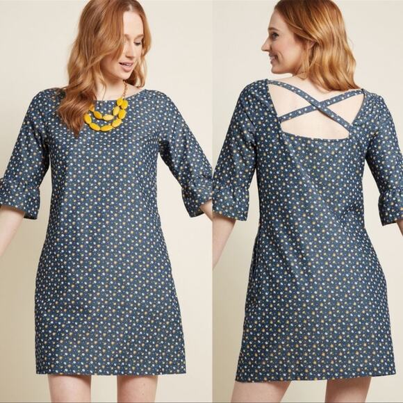 Modcloth Women's Crispy Combination Shift Dress In Navy‎ Floral Size Large - Picture 2 of 7
